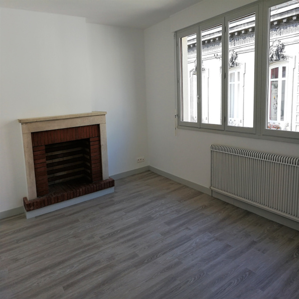Offres de vente Appartement Bordeaux 33000